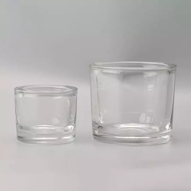 Người giữ nến thủy tinh trong suốt