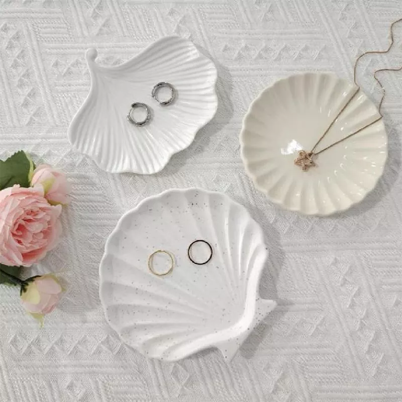 Khay đựng trang sức bằng sứ vỏ sò và sao biển